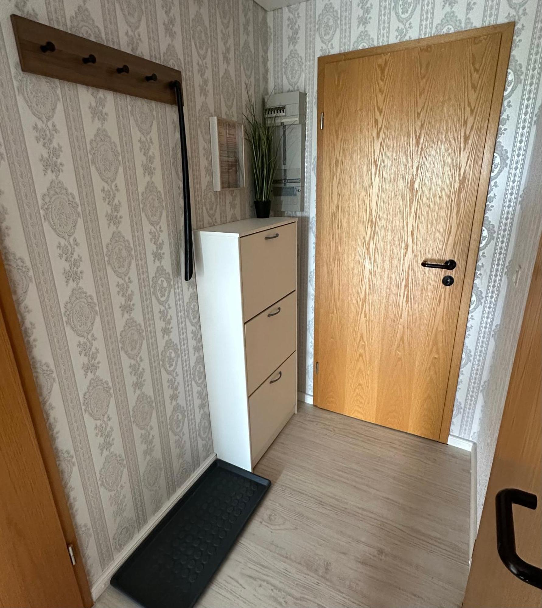 Rosenhaus Esens - Wohnung Backbord Dış mekan fotoğraf