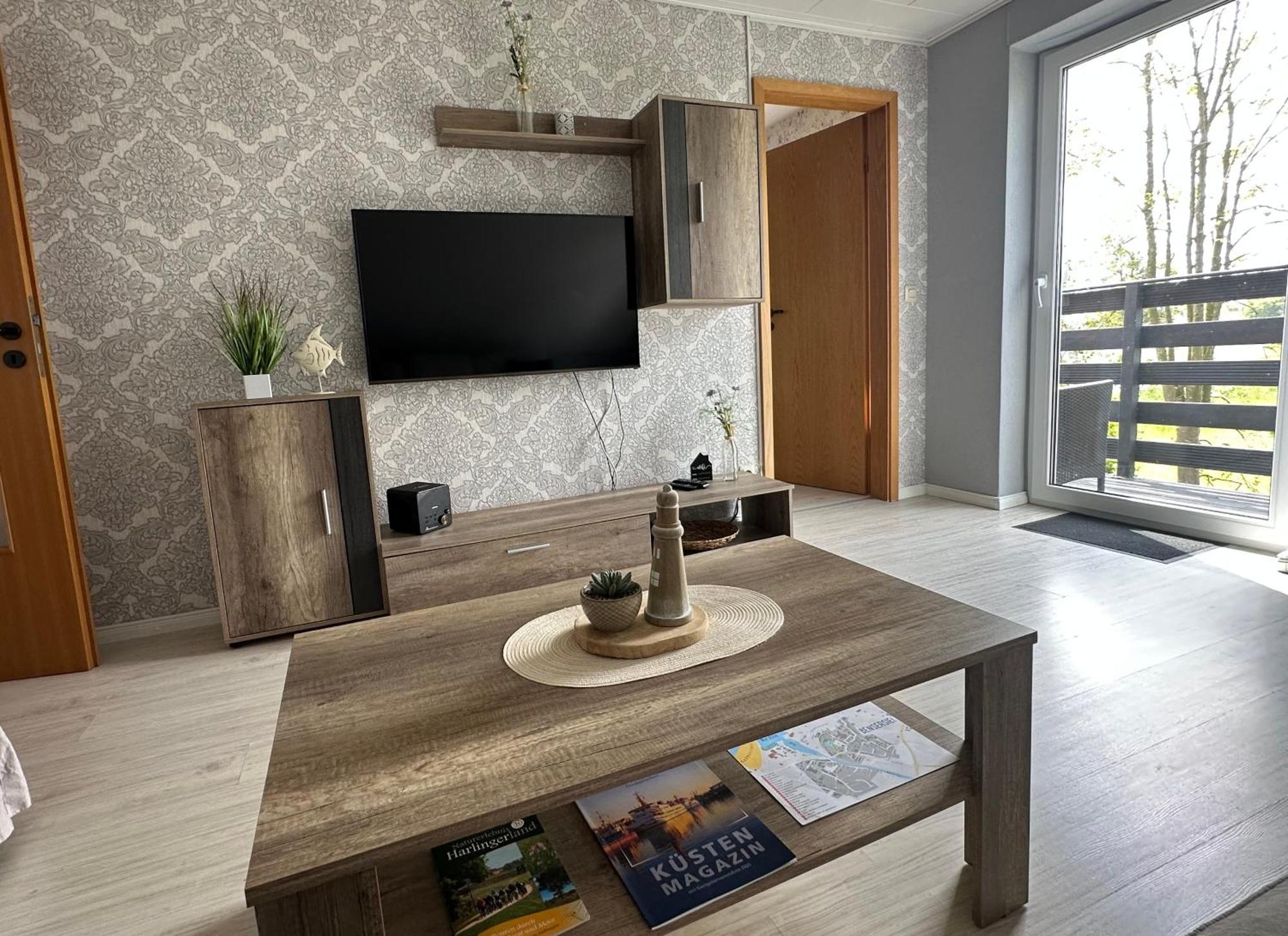 Rosenhaus Esens - Wohnung Backbord Dış mekan fotoğraf